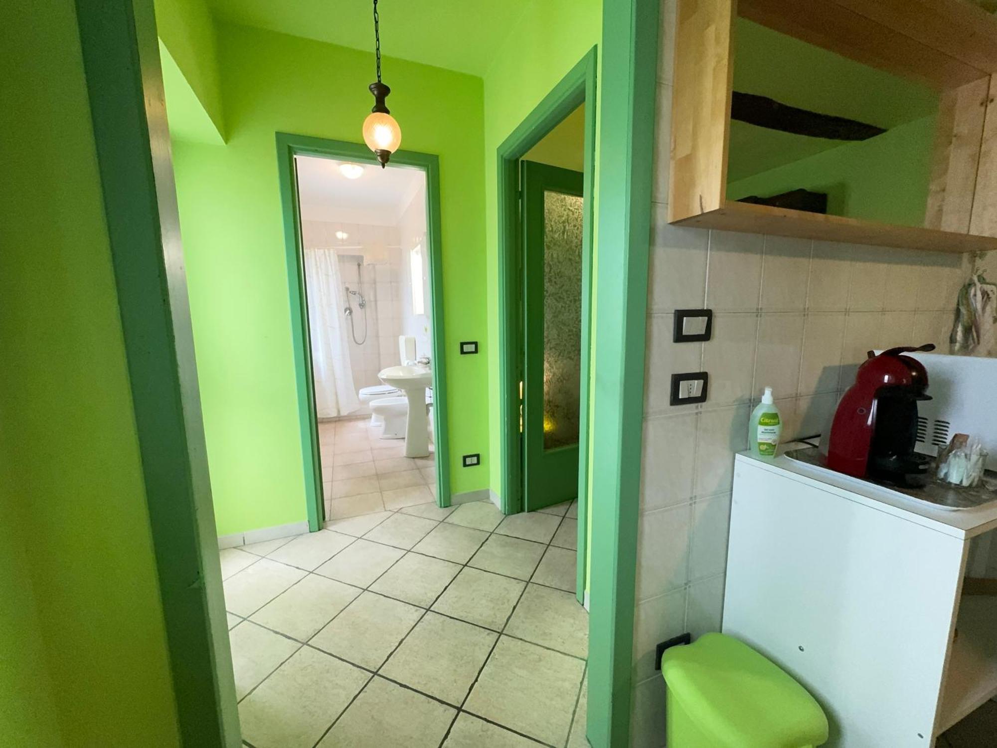 בית הארחה אסטי 	Casa Aromi Ed Arte מראה חיצוני תמונה