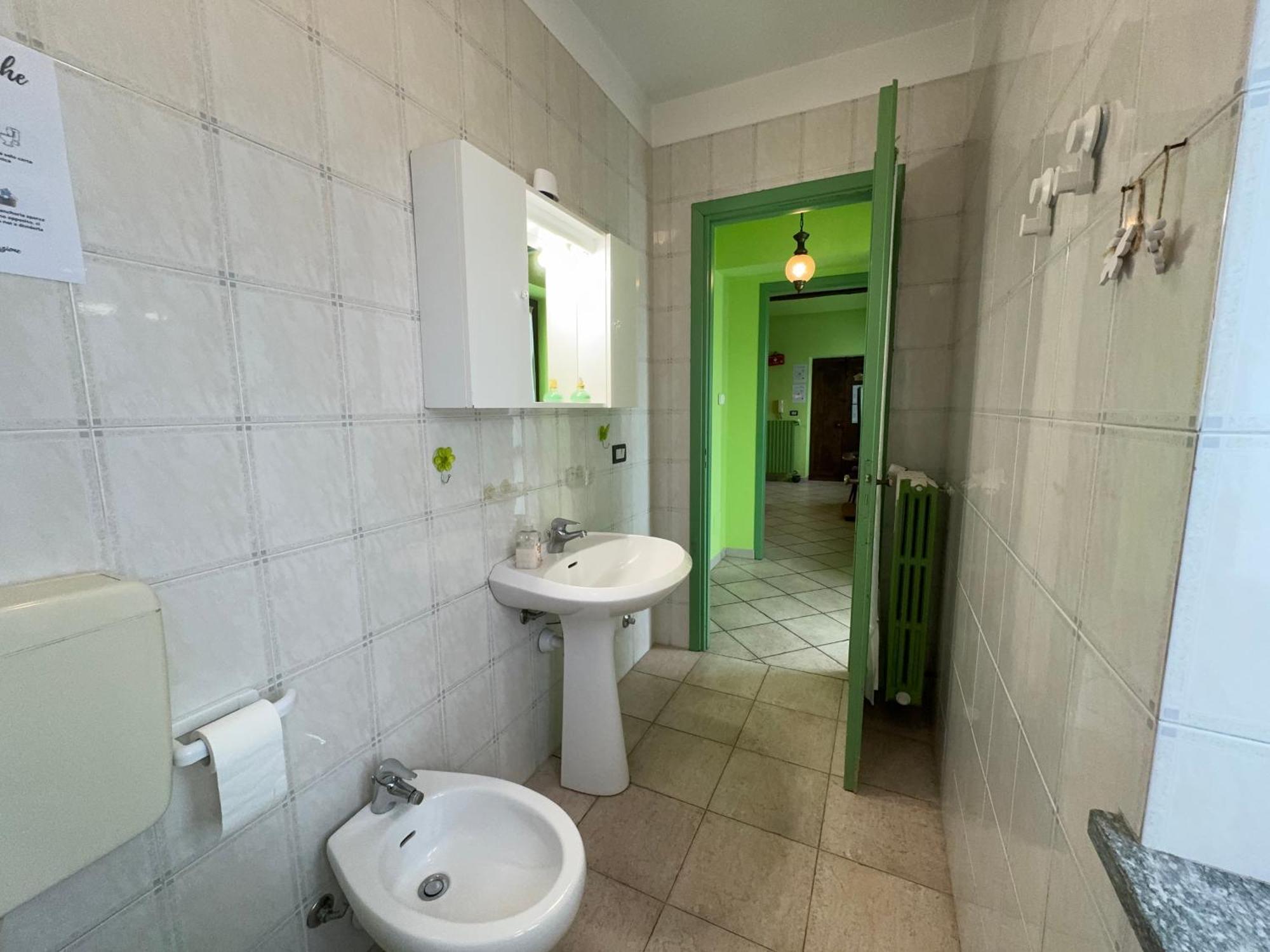 בית הארחה אסטי 	Casa Aromi Ed Arte מראה חיצוני תמונה